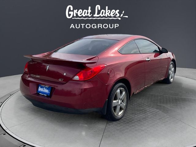2009 Pontiac G6 — detail view