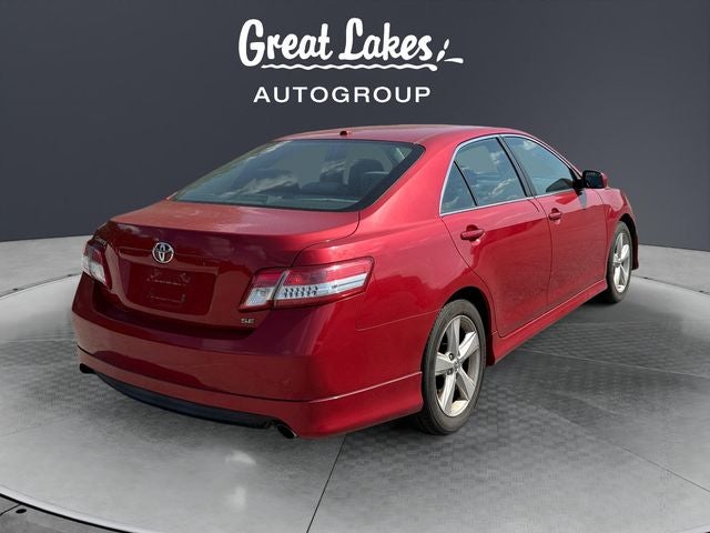 2011 Toyota CAMRY — detail view